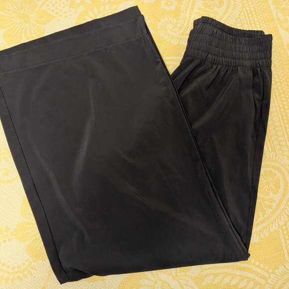 Vuori Villa Wideleg Pants - Sz M - Picture 2 of 3